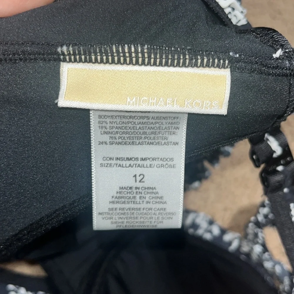Michael Kors Collection Ruffle Floral Two-Piece Bikini Swimsuit Black White‎ 12